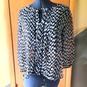 Collective Concepts lightweight blouse